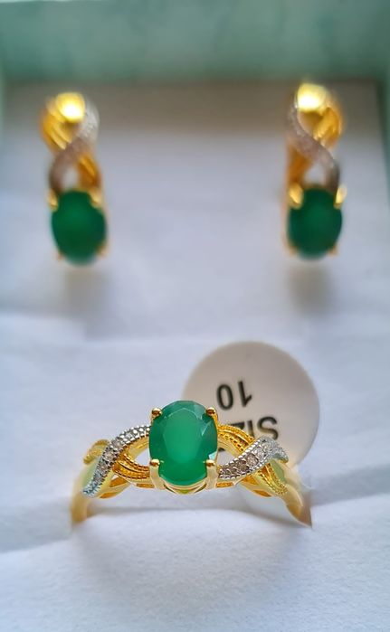 Сребърен комплект  с  естествен Ахат