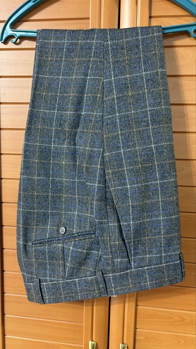 Продам костюм двойку  Imir