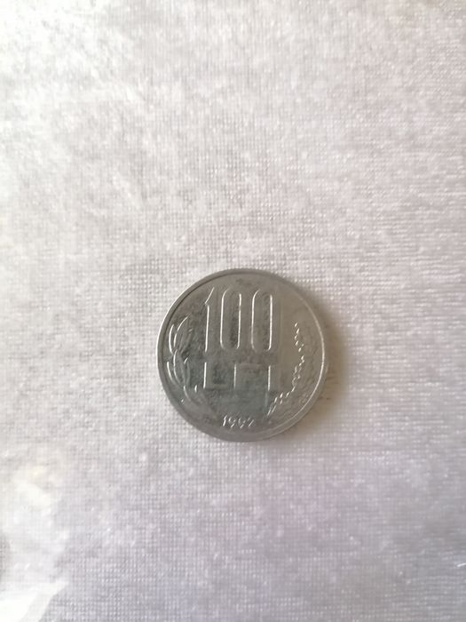 Vând monedă de 100 de lei cu Mihai Viteazu din anul 1992