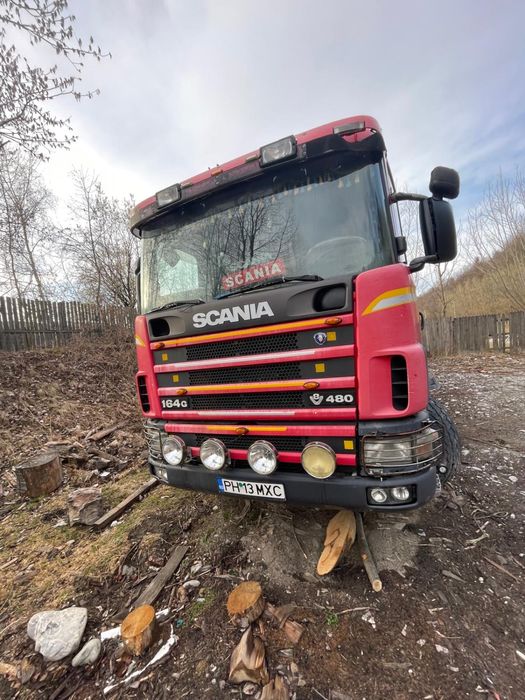 Scania 164G 480 V8 – camion forestier + macara Loglift 120Z