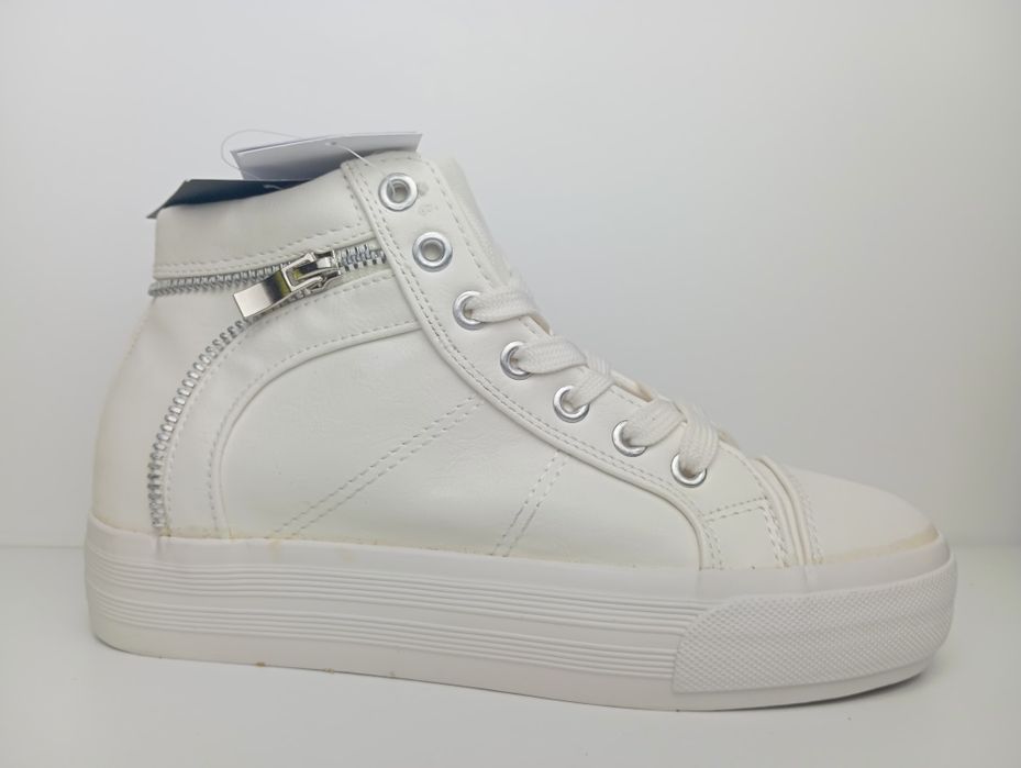 Кецове Reserved 37