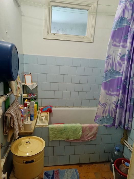 Продам квартиру двухкомнатную