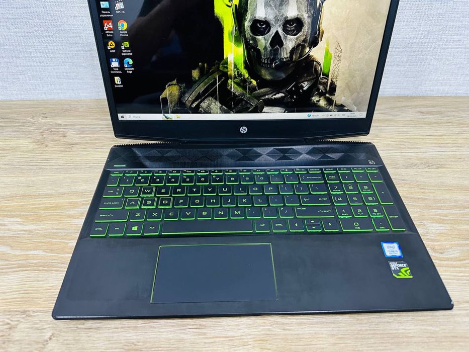 HP Pavilion Gaming Core i5-8 Ядерный Мощный Игровой ноутбук