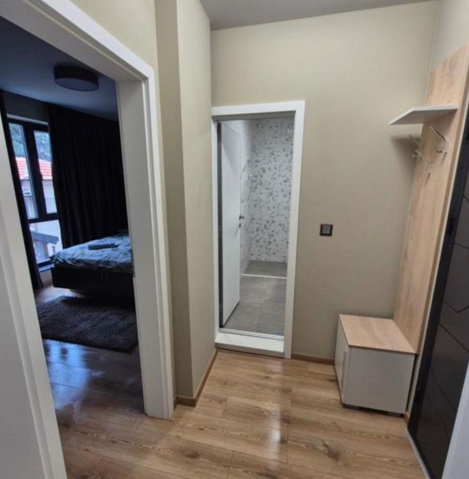 Двустаен апартамент под наем 560 евро