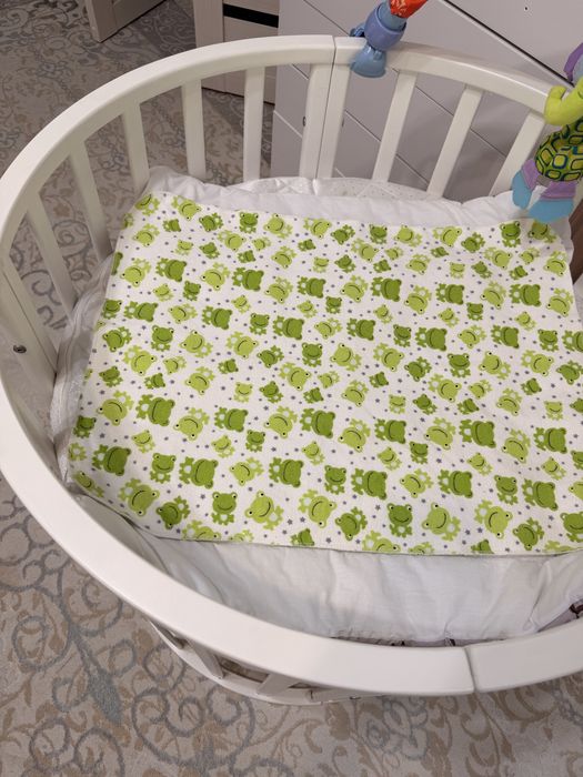 Манеж, детская кроватка