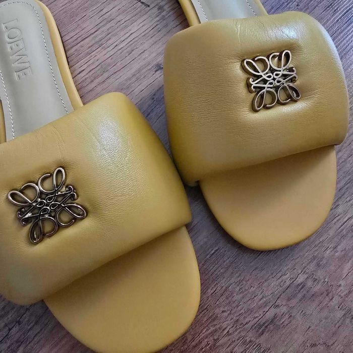 Loewe чехли естествена кожа