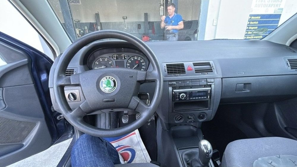 SKODA Fabia 2008 — imagine 5