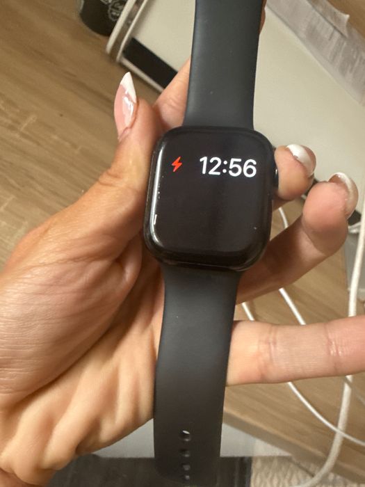 Apple Watch S10 GPS 42mm Jet Black Alu Case with Black Sport Band - S/M