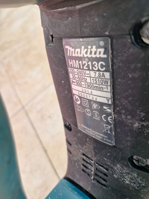 Picamar Makita HM1213C