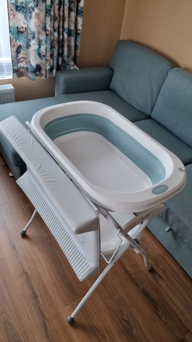 Сгъваеми вана и повивалник 2 в 1