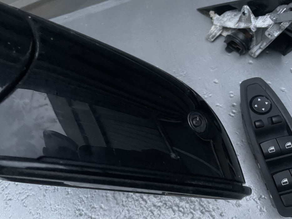 Огледала с камера БМВ Ф30/ Ф31 (ogledala bmw f30/ f31)