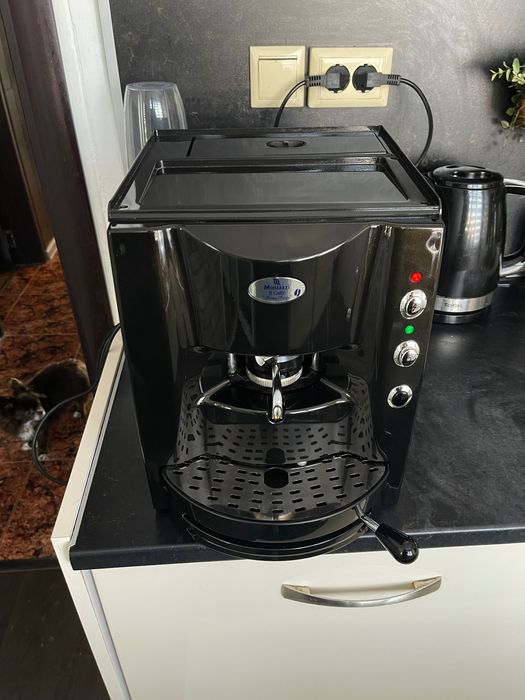 Кафемашина Montazzi ITALY за хартиени дози