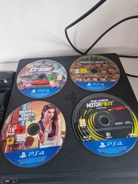 playstation 4 slim