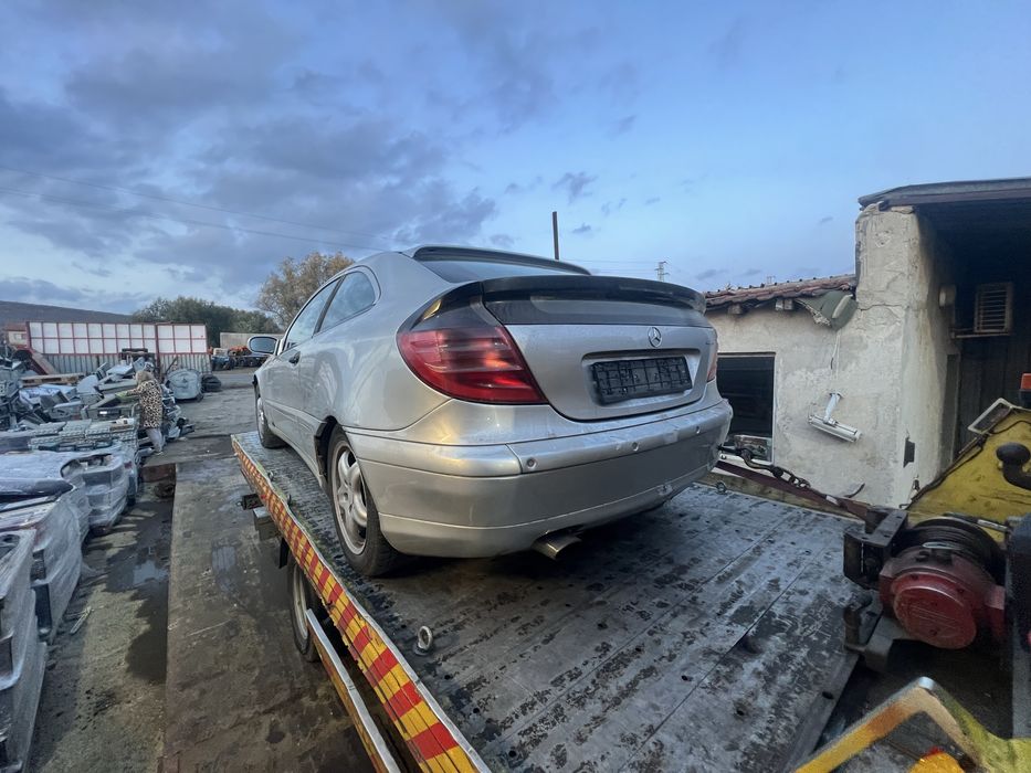 Mercedes Benz w203  за части