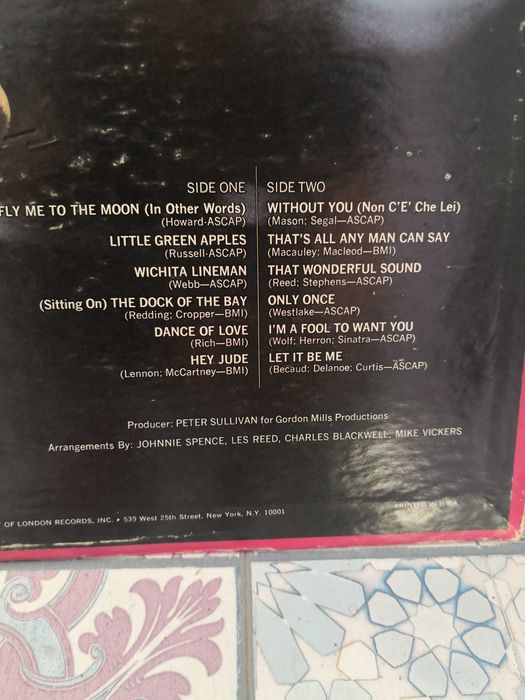 Tom Jones грамофонна плоча