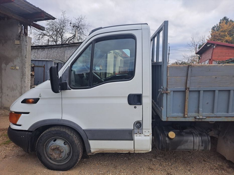 Autoutilitara IVECO