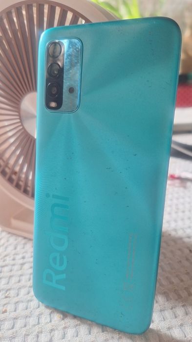 Продам телефон Redmi T9
