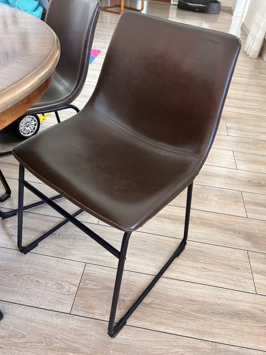 Ashley home стол и 6 стульев