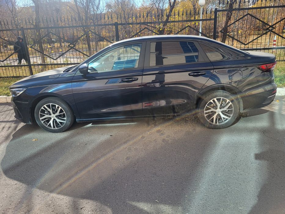Продам авто джили эмгранд