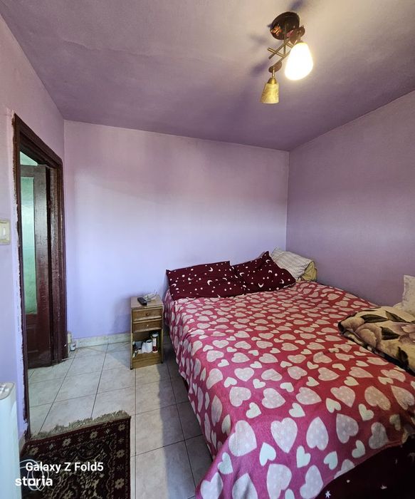 Apartament 2 camere – semidecomandat, Nufărul •