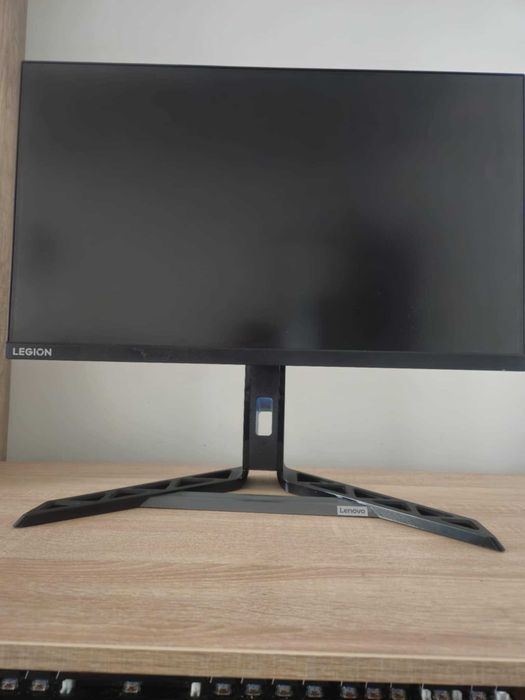 Vand Lenovo Legion R25f-30 24.5” 280Hz FULL HD – DEFECT / Display spart – pentru piese
