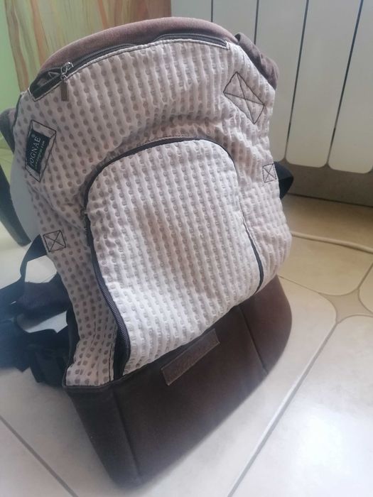 Ергономична раница за бебе Pognae