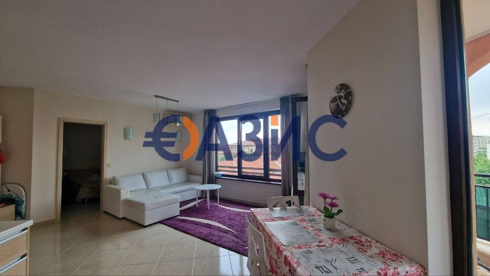 Продава се Двустаен апартамент в Свети Влас - 70 кв.м за 1315 €/кв.м - Снимка #8