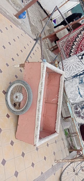 Tachka Sotiladi  pakrishkalari yangi zoʻridan qoʻyilgan narxi boʻlishi