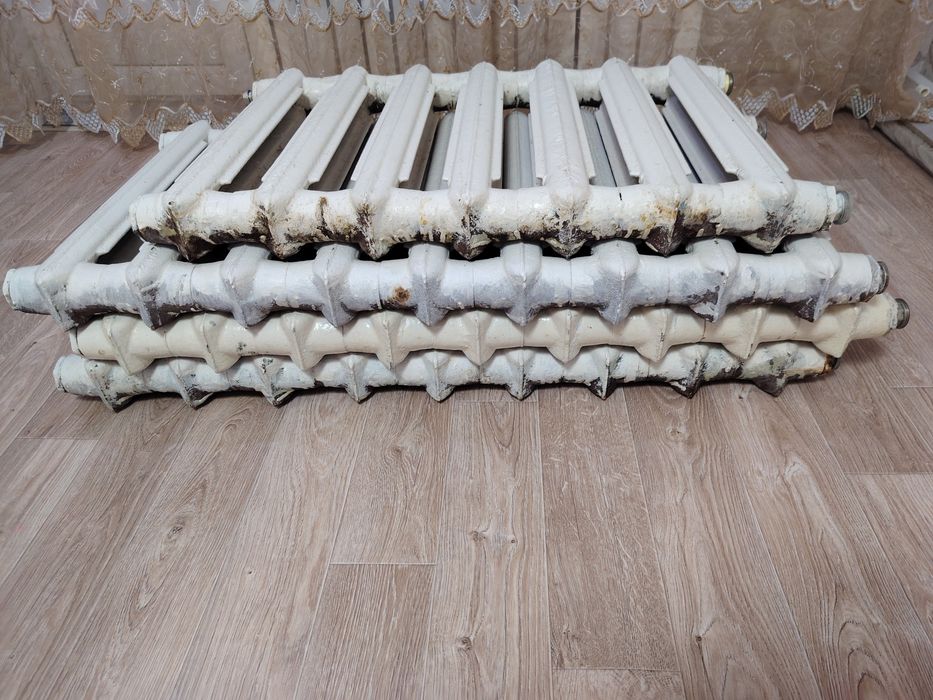 Батарея  б/у 34 секций