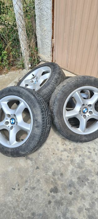 Продавам джанти и гуми за BMW Х5 и Х3