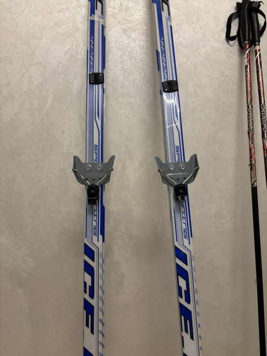 Продам беговые лыжи