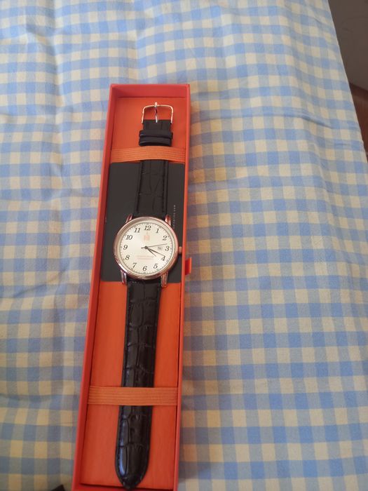 Часы из Монголии за 25 000 тг