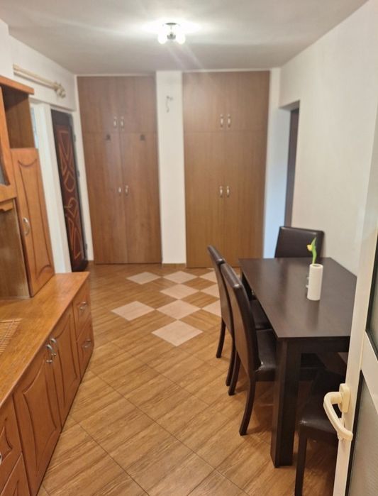 Apartament 2 camere de inchiriat