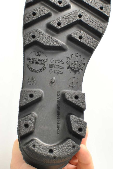 Delta Plus cizme de cauciuc  cu protectie metalica mas 41  (3690E22)