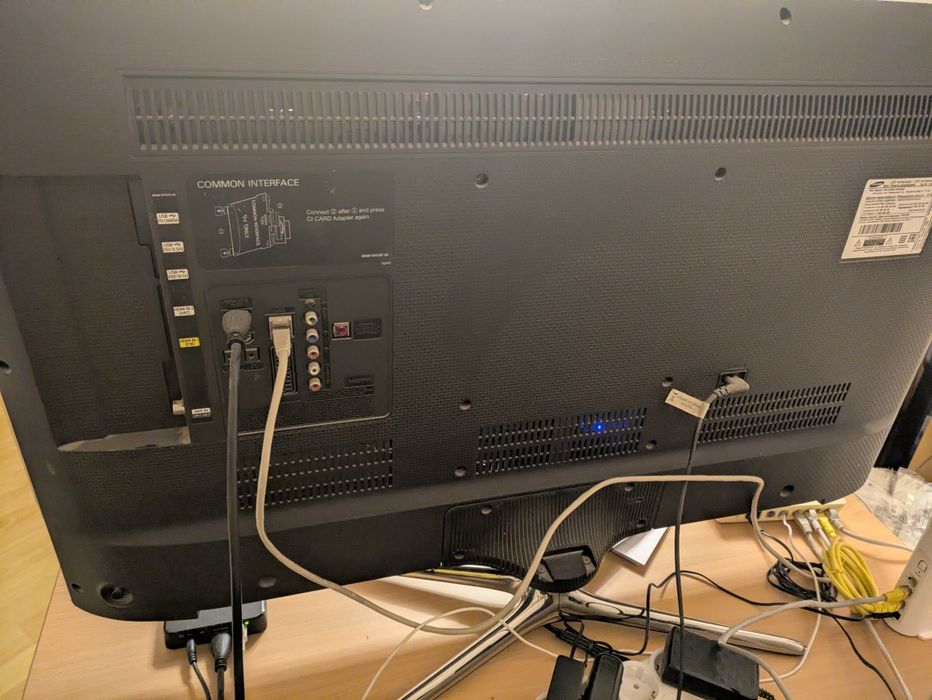 Телевизор smart Samsung 40"