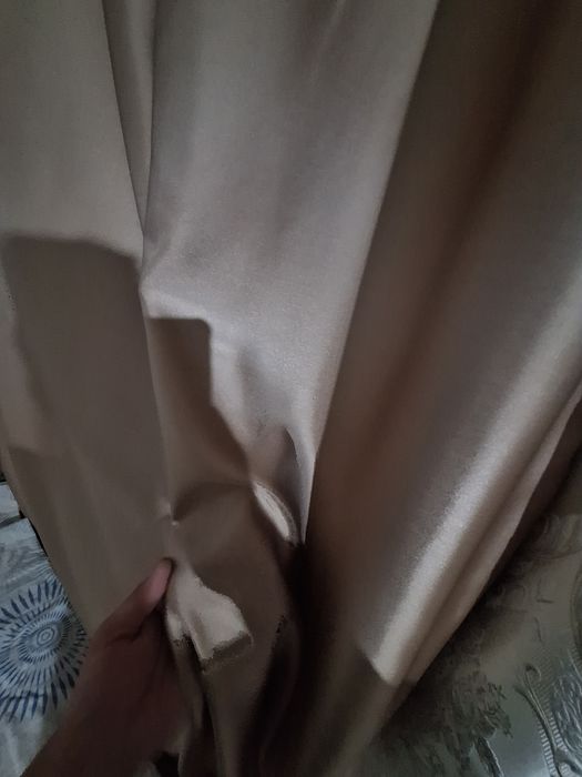 Продам шторы 8 метров