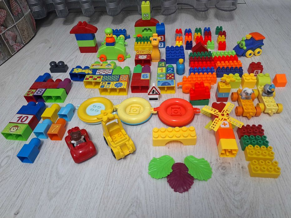 Jucării LEGO DUPLO.