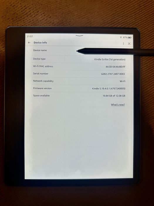 Amazon Kindle Scribe (1st Gen) 16GB + Стилус и резервни връхчета (Перфектен!)
