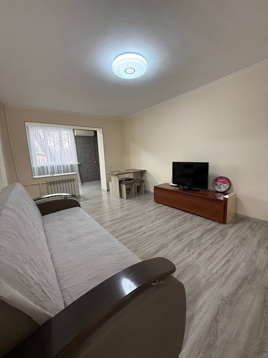 Срочно Сдаётся квартира Новомосковский 2-комн 55м2 евро ремонт укомпле