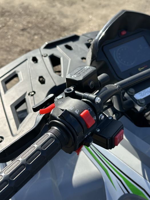 Продам квадроцикл 200 куб