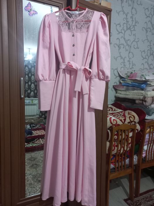 Вечерние платье/ 17 000 тг