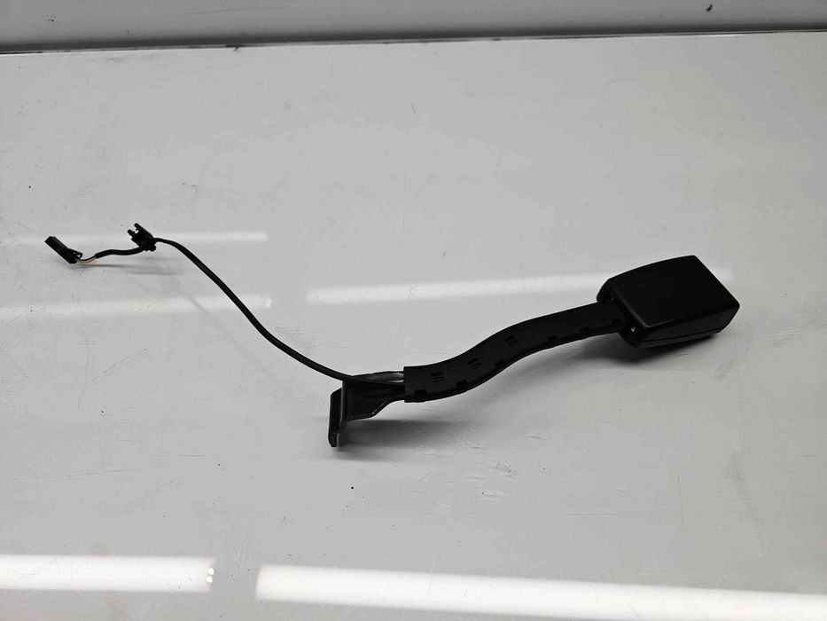 Capsa centura dreapta fata Skoda Octavia 2 Combi (1Z5) [Fabr 2004-201