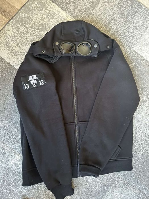 Goggle Zipped Hoodie ULTRAS