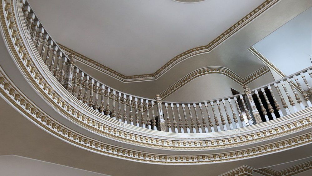 Изготовление лестниц на заказ