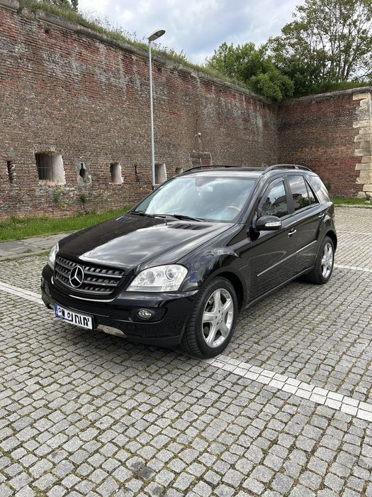 Mercedes ML+platforma Gala Syriusz