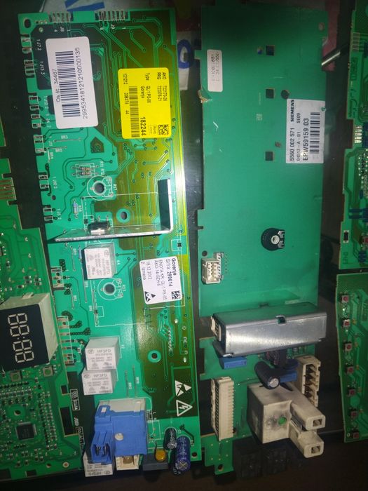 Платки Програматори от перални 
Програюатори от перални и ютия.