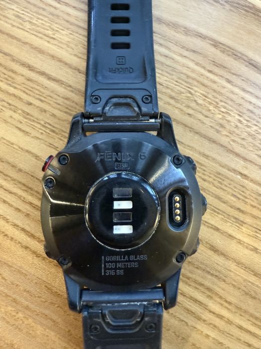 Фитнес часы Garmin FENIX 6 PRO