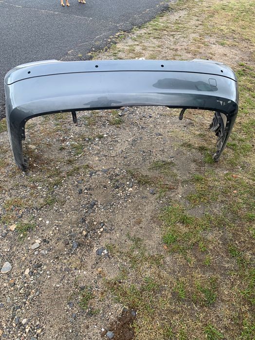 продавам оригинален, задна броня, прагове за Mercedes W221