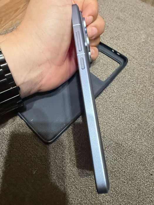 XIAOMI 14 T PRO 512 GB. С гаранция до септември 2026 г. 775 лв