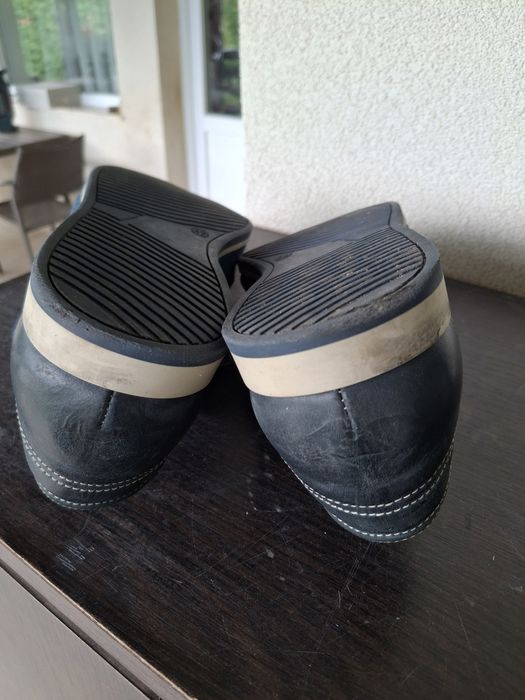 Pantofi, mărime 42